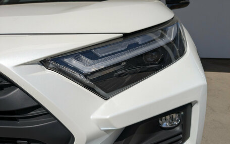 Toyota RAV4, 2025 год, 4 500 000 рублей, 11 фотография