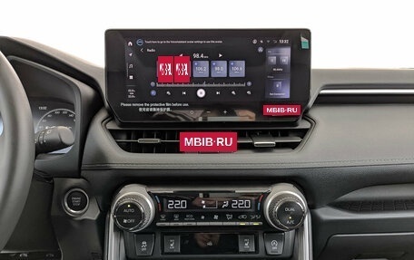 Toyota RAV4, 2025 год, 4 500 000 рублей, 17 фотография