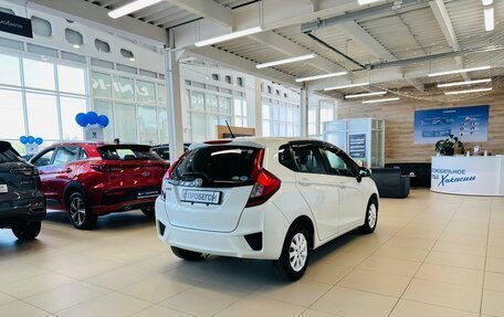 Honda Fit III, 2013 год, 1 099 000 рублей, 6 фотография