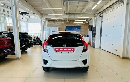 Honda Fit III, 2013 год, 1 099 000 рублей, 5 фотография