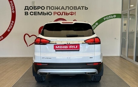 Geely Atlas, 2022 год, 2 140 000 рублей, 5 фотография