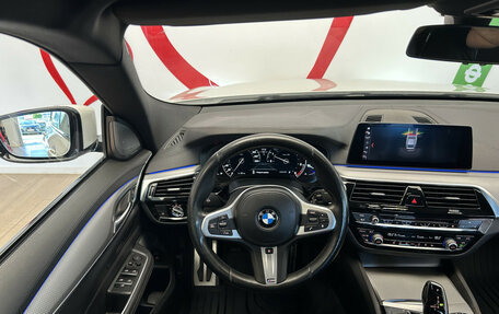 BMW 6 серия, 2018 год, 3 700 000 рублей, 11 фотография
