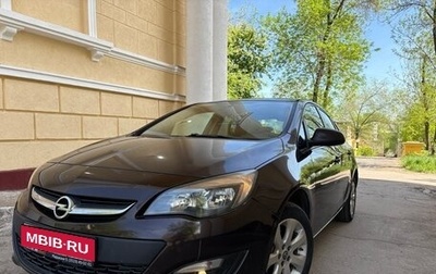 Opel Astra J, 2014 год, 770 000 рублей, 1 фотография