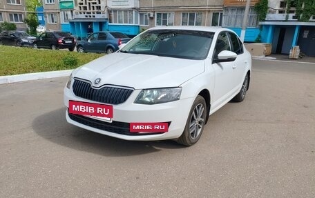 Skoda Octavia, 2014 год, 1 190 000 рублей, 2 фотография