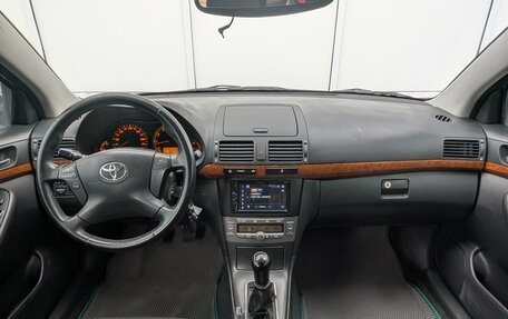Toyota Avensis III рестайлинг, 2006 год, 740 000 рублей, 11 фотография