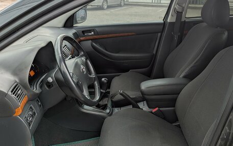 Toyota Avensis III рестайлинг, 2006 год, 740 000 рублей, 9 фотография