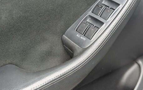 Toyota Avensis III рестайлинг, 2006 год, 740 000 рублей, 17 фотография