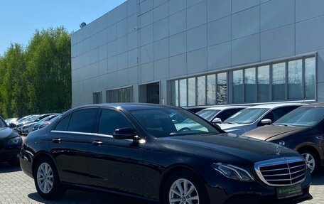Mercedes-Benz E-Класс, 2017 год, 2 550 000 рублей, 3 фотография