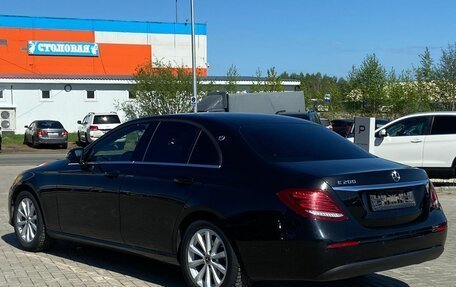 Mercedes-Benz E-Класс, 2017 год, 2 550 000 рублей, 6 фотография