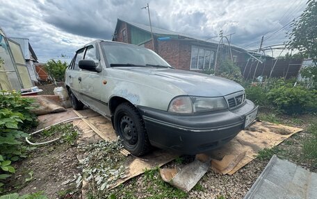 Daewoo Nexia I рестайлинг, 2005 год, 100 000 рублей, 3 фотография