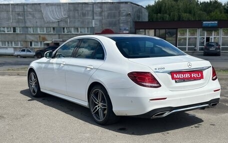 Mercedes-Benz E-Класс, 2016 год, 2 890 000 рублей, 6 фотография