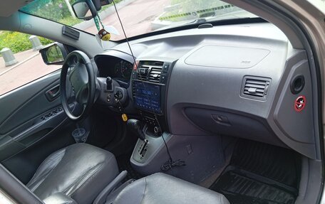 Hyundai Tucson III, 2005 год, 650 000 рублей, 7 фотография