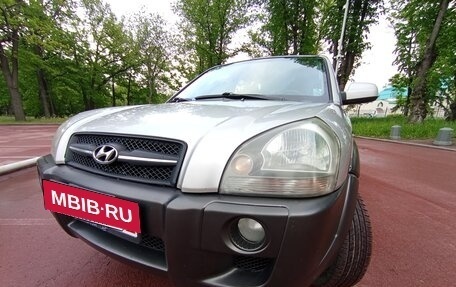 Hyundai Tucson III, 2005 год, 650 000 рублей, 12 фотография