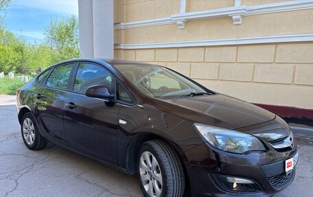 Opel Astra J, 2014 год, 770 000 рублей, 6 фотография