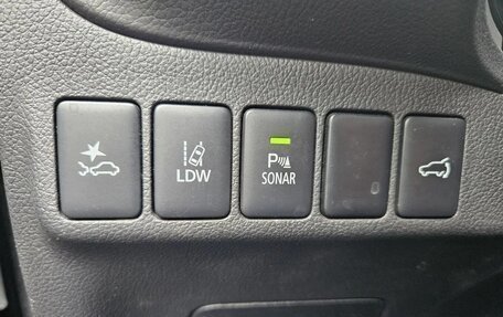 Mitsubishi Outlander III рестайлинг 3, 2019 год, 2 100 000 рублей, 9 фотография
