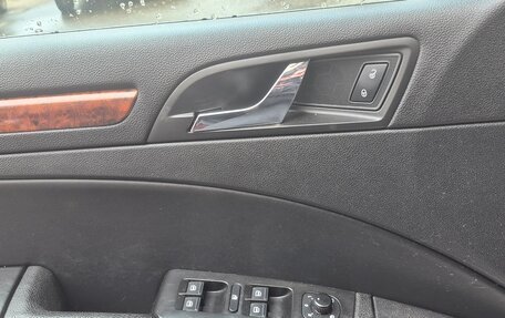 Skoda Superb III рестайлинг, 2010 год, 950 000 рублей, 10 фотография