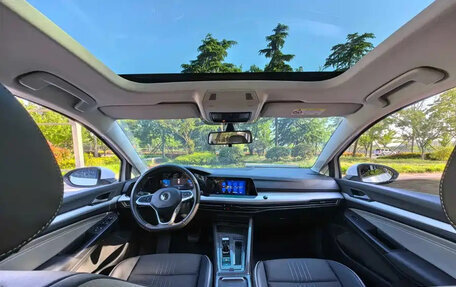 Volkswagen Golf VIII, 2021 год, 1 420 000 рублей, 4 фотография