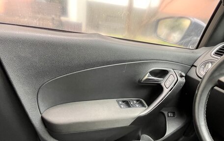 Volkswagen Polo VI (EU Market), 2012 год, 450 000 рублей, 10 фотография