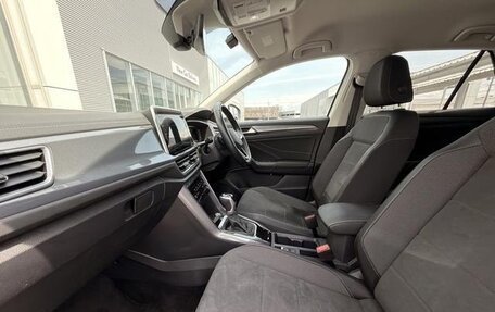 Volkswagen T-Roc I, 2023 год, 1 690 007 рублей, 11 фотография