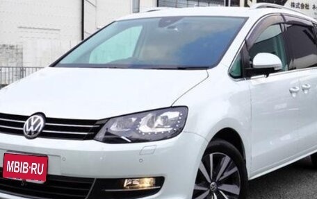 Volkswagen Sharan II, 2020 год, 1 650 000 рублей, 1 фотография