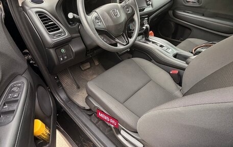 Honda HR-V II, 2021 год, 2 800 000 рублей, 4 фотография