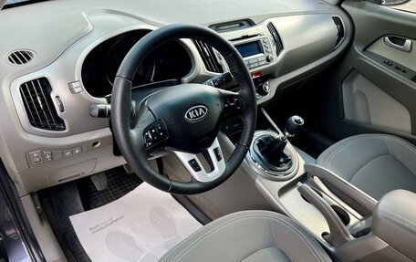 KIA Sportage III, 2010 год, 949 000 рублей, 14 фотография