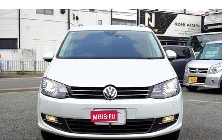 Volkswagen Sharan II, 2020 год, 1 650 000 рублей, 2 фотография