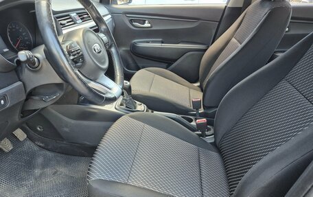 KIA Rio IV, 2018 год, 1 320 000 рублей, 12 фотография