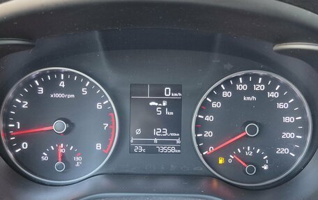 KIA Rio IV, 2018 год, 1 320 000 рублей, 9 фотография
