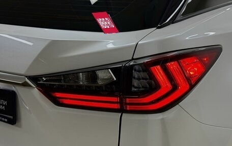 Lexus RX IV рестайлинг, 2019 год, 4 610 000 рублей, 10 фотография