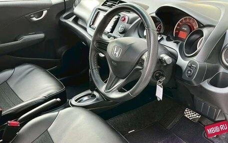 Honda Fit III, 2012 год, 730 000 рублей, 9 фотография