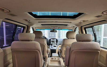 Hyundai Grand Starex Grand Starex I рестайлинг 2, 2010 год, 1 160 000 рублей, 15 фотография