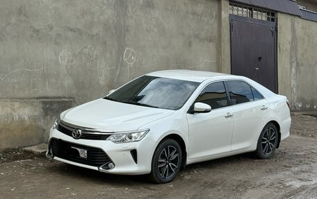 Toyota Camry, 2016 год, 1 950 000 рублей, 1 фотография