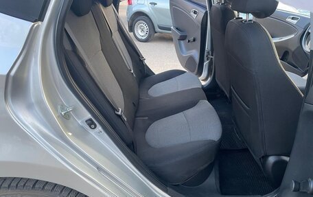Hyundai Solaris II рестайлинг, 2011 год, 684 000 рублей, 12 фотография