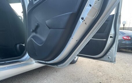 Hyundai Solaris II рестайлинг, 2011 год, 684 000 рублей, 13 фотография