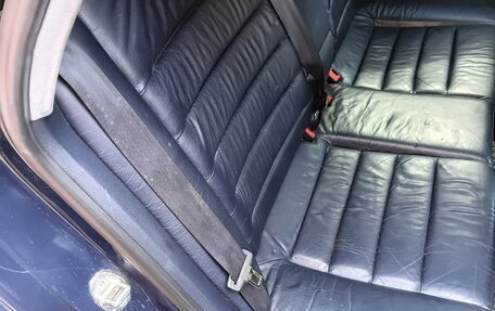 Audi A6, 2002 год, 365 000 рублей, 22 фотография