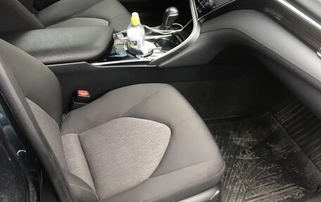 Toyota Camry, 2019 год, 2 580 000 рублей, 5 фотография