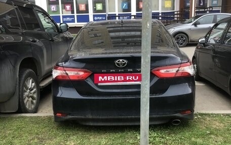 Toyota Camry, 2019 год, 2 580 000 рублей, 4 фотография