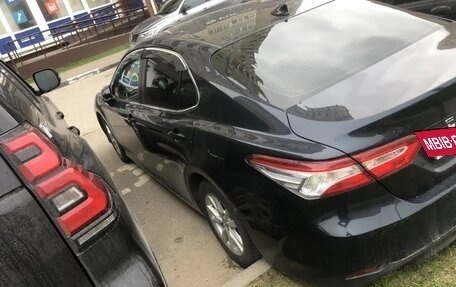 Toyota Camry, 2019 год, 2 580 000 рублей, 3 фотография