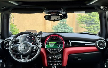 MINI Hatch, 2021 год, 3 850 000 рублей, 10 фотография