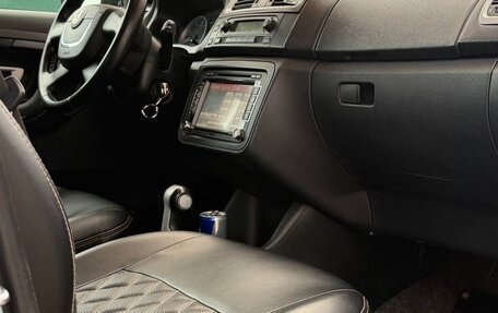 Skoda Fabia II, 2010 год, 550 000 рублей, 9 фотография