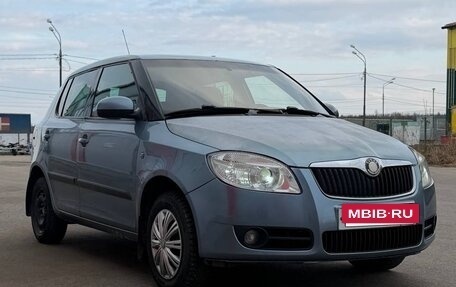 Skoda Fabia II, 2010 год, 550 000 рублей, 2 фотография