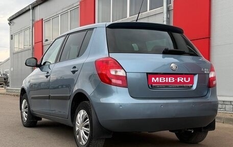 Skoda Fabia II, 2010 год, 550 000 рублей, 3 фотография