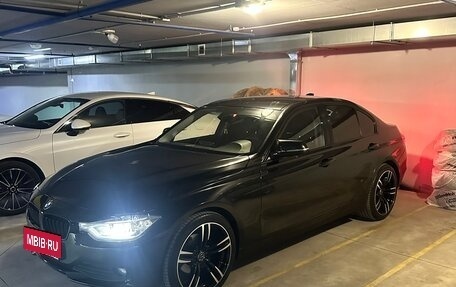 BMW 3 серия, 2012 год, 1 750 000 рублей, 31 фотография
