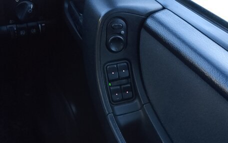Subaru Traviq, 2003 год, 419 999 рублей, 36 фотография