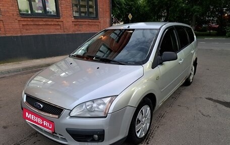 Ford Focus II рестайлинг, 2006 год, 380 000 рублей, 2 фотография