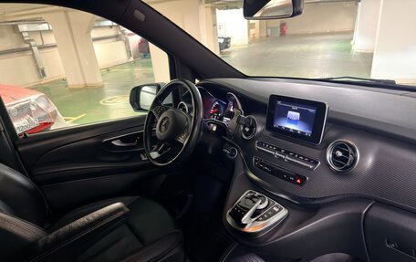 Mercedes-Benz V-Класс, 2019 год, 4 880 000 рублей, 8 фотография