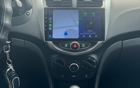 Hyundai Solaris II рестайлинг, 2012 год, 825 000 рублей, 11 фотография