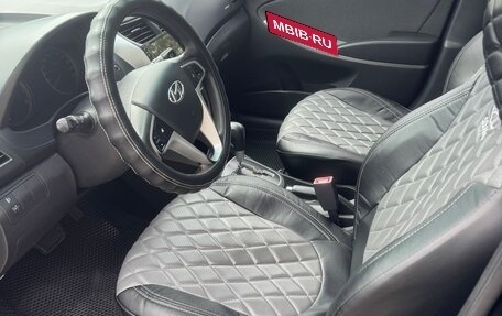 Hyundai Solaris II рестайлинг, 2012 год, 825 000 рублей, 9 фотография