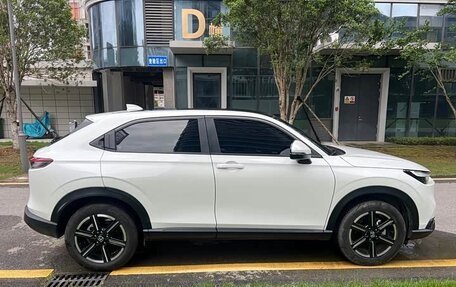 Honda Vezel, 2023 год, 1 800 018 рублей, 4 фотография